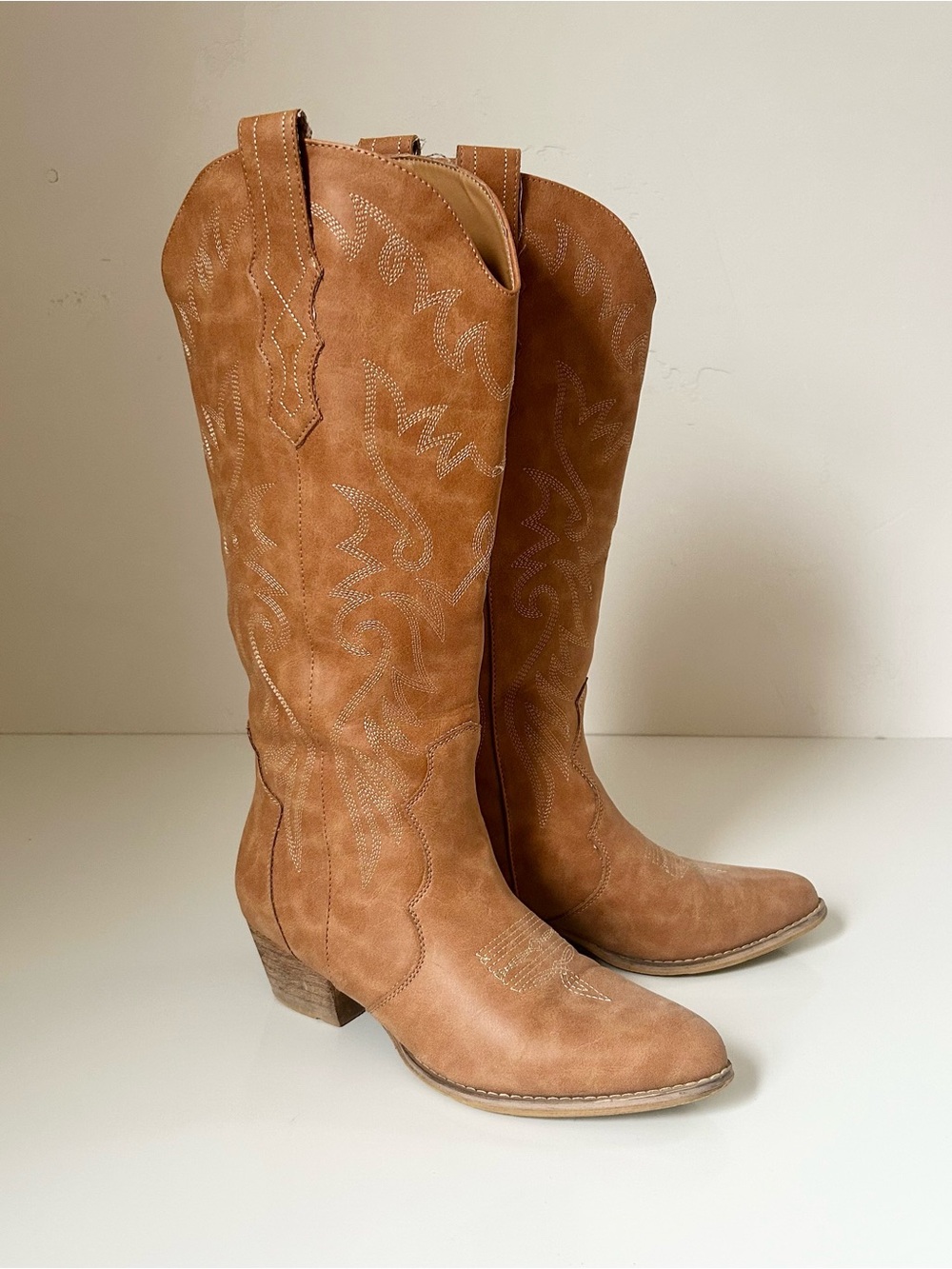 Women's Tan Western Heeled Boots - Unbranded